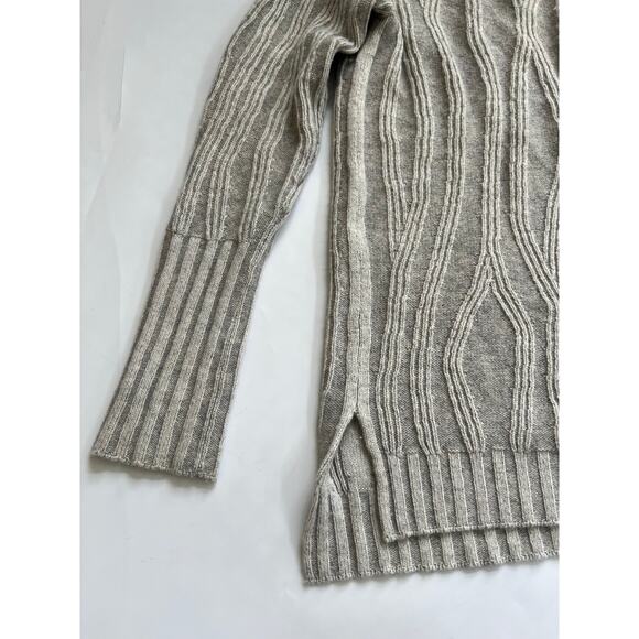 Vince Gray Wool Cashmere Blend Pullover Knit Sweater Women Size XS Quiet Luxury - Picture 11 of 15
